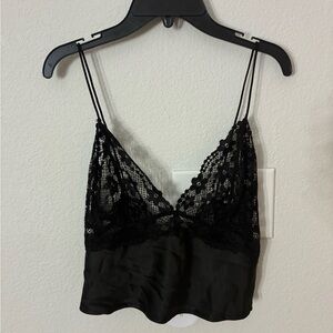 Princess Polly Black Lace Satin Cami Crop Top NWT Size 6 Small